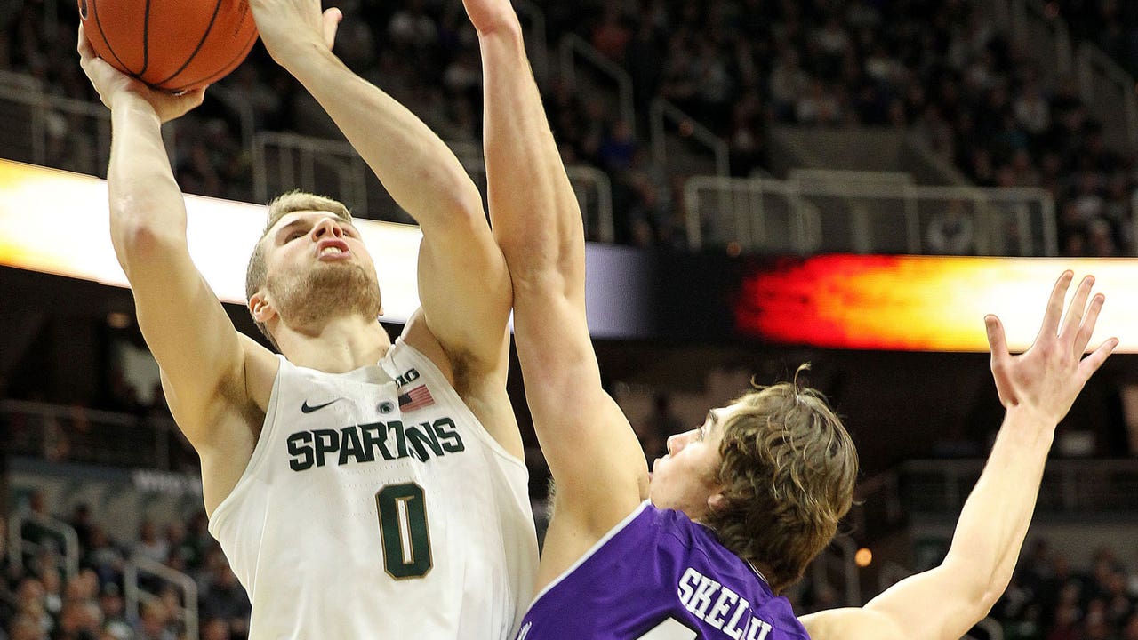 Spartans hang on for 61-52 victory over Northwestern